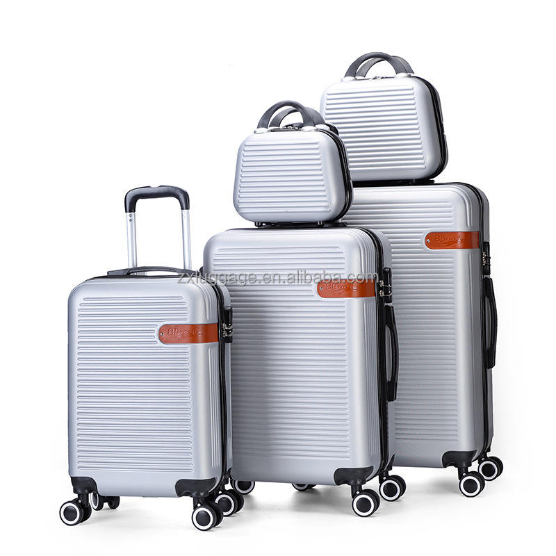 Stylish Designer Travel Suitcases for Women – 3 Piece Luggage Set 20 24 28 Inch - Image 2